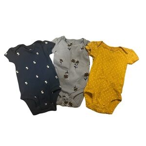 Bundle of size 3 month onesie’s